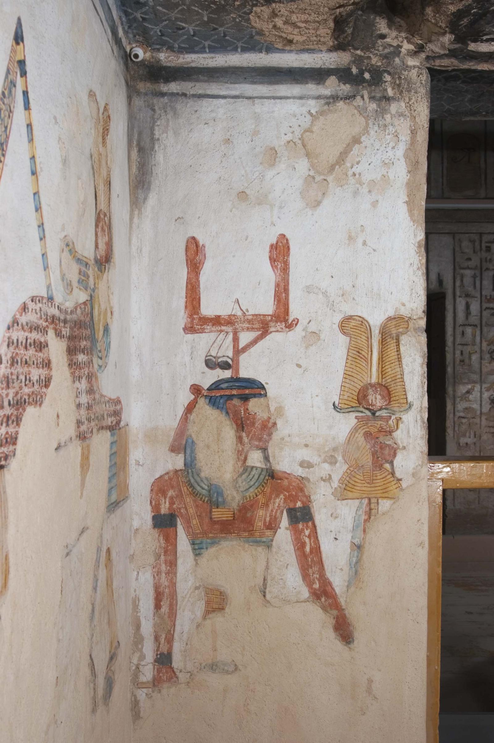 KV 11: Side Chamber Cc: front wall