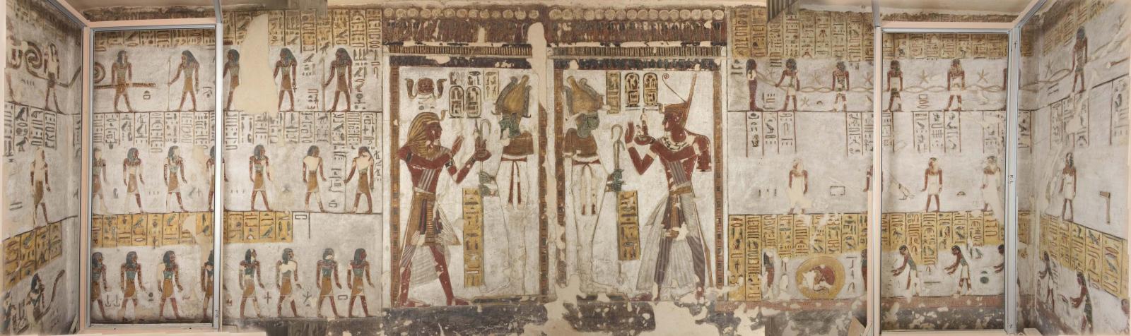 Pillared Hall F: rear wall