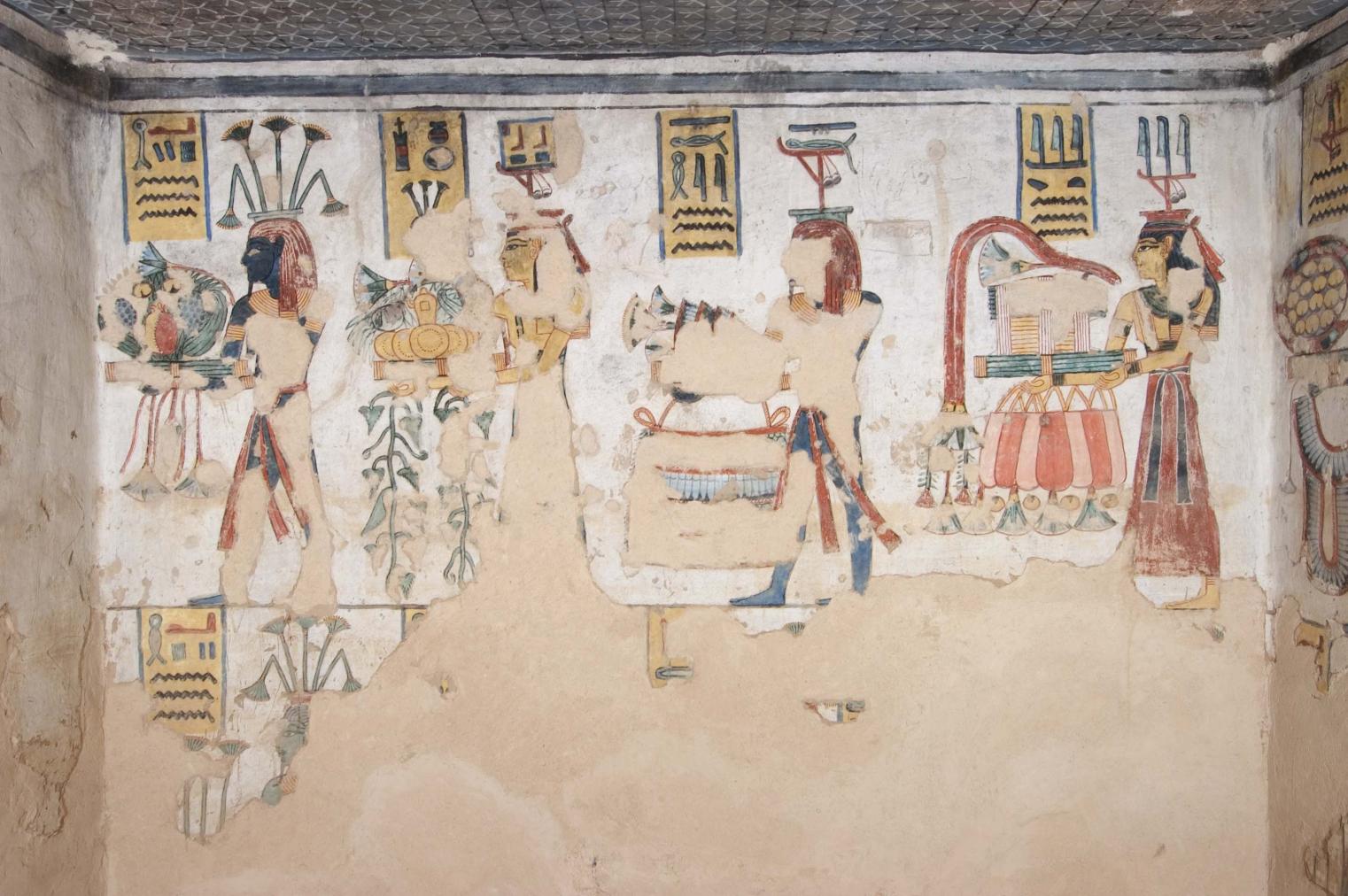 KV 11: Side Chamber Cb: left wall