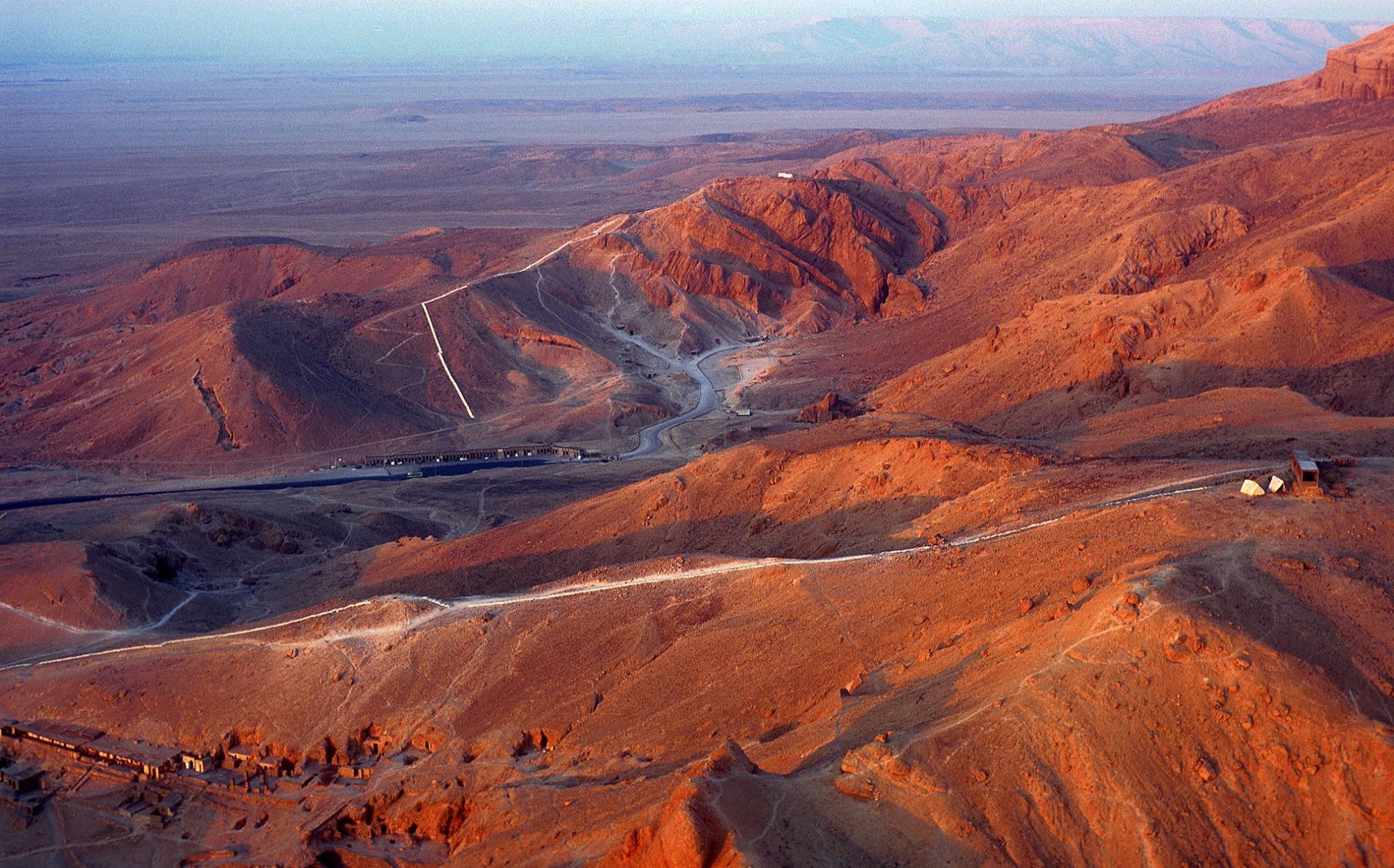 Valley of the Queens.